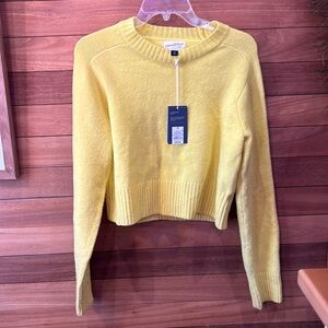 Universal Thread Yellow Knit Sweater